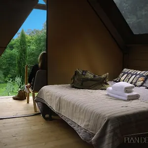  Luxury tent Glamping Pian Delle Ginestre