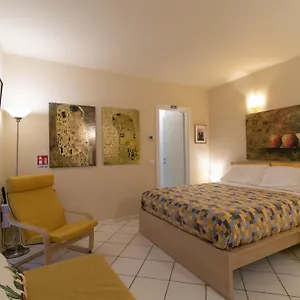casa-lisander.it-lombardy.com/