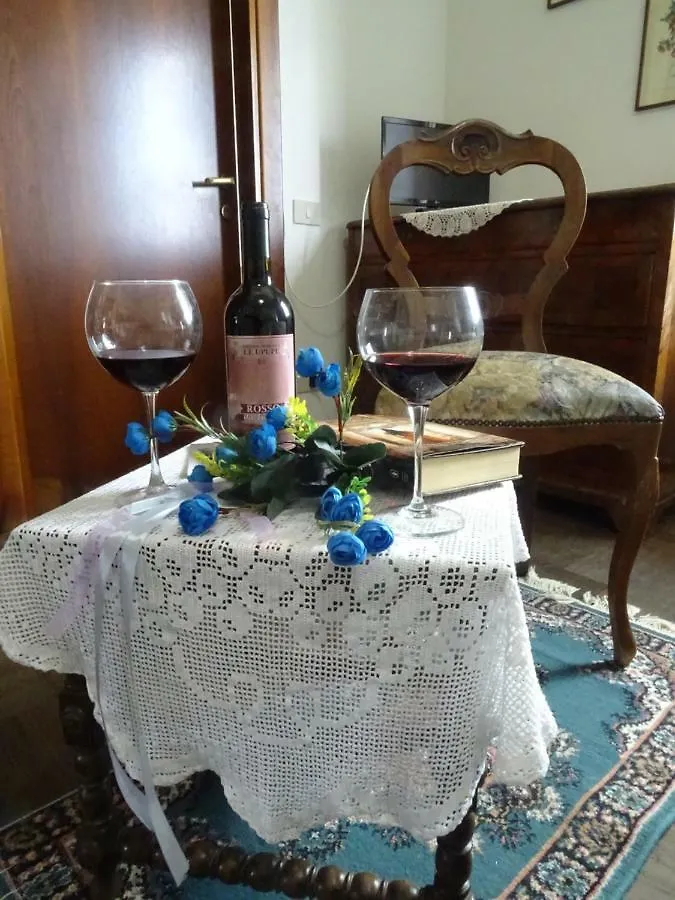 Le Mimose B&B Vinci 0*,  Italy